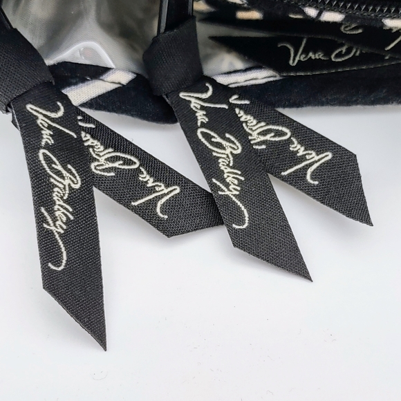 Vera Bradley Hanging Organizer "Concerto" Toiletry Bag - Picture 5 of 13